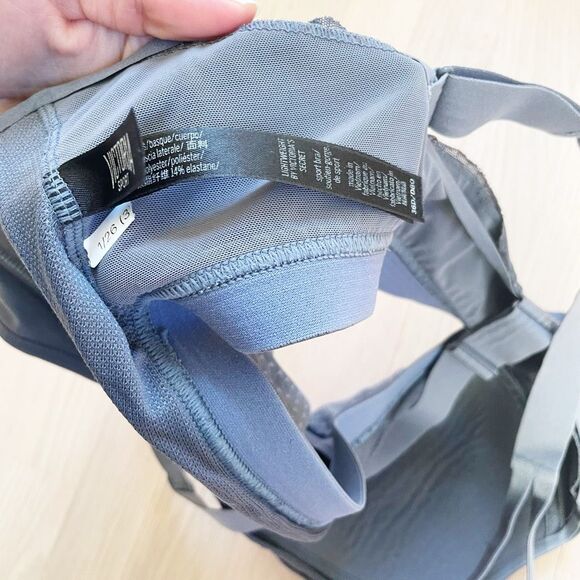 BUY 1 GET 1 FREE Victorias Secret 36D gray “Lightweight sports bra” - Picture 6 of 9